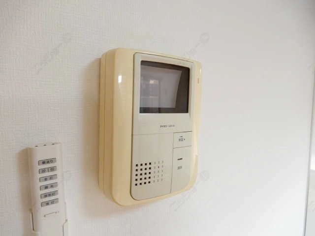 モニター付きインターホン