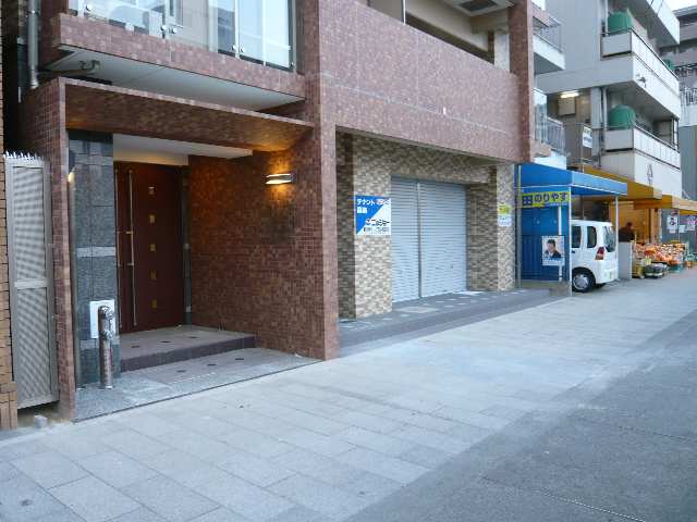 建物入口