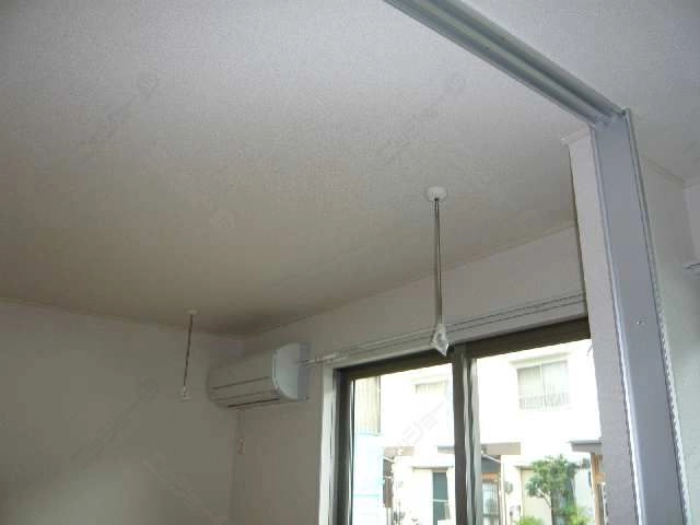 室内物干金具