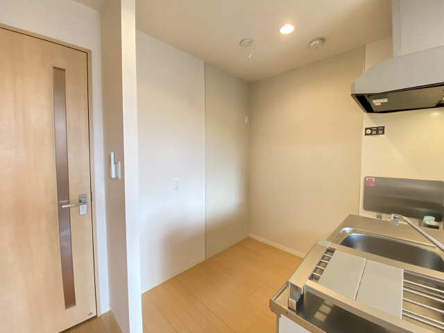 冷蔵庫置き場