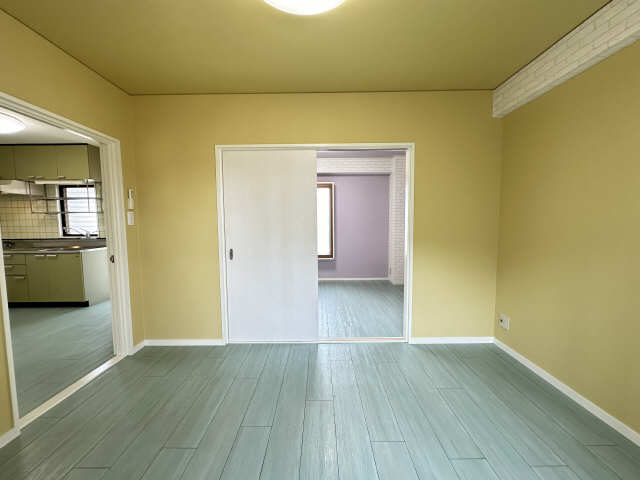 室内（南洋間）