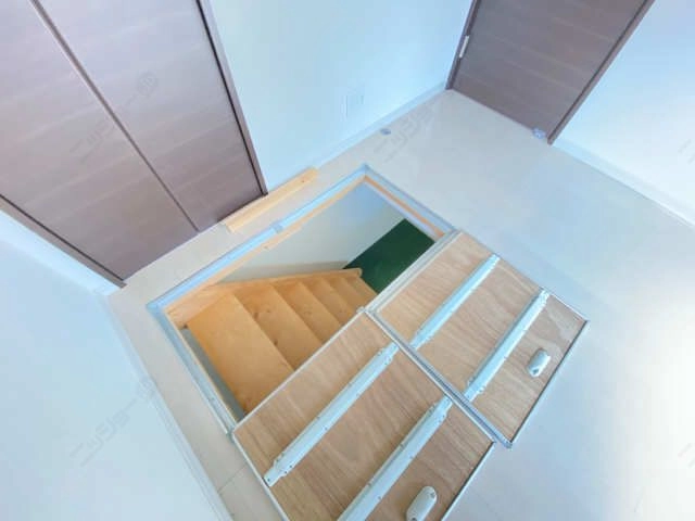 収納(南洋室床下収納)
