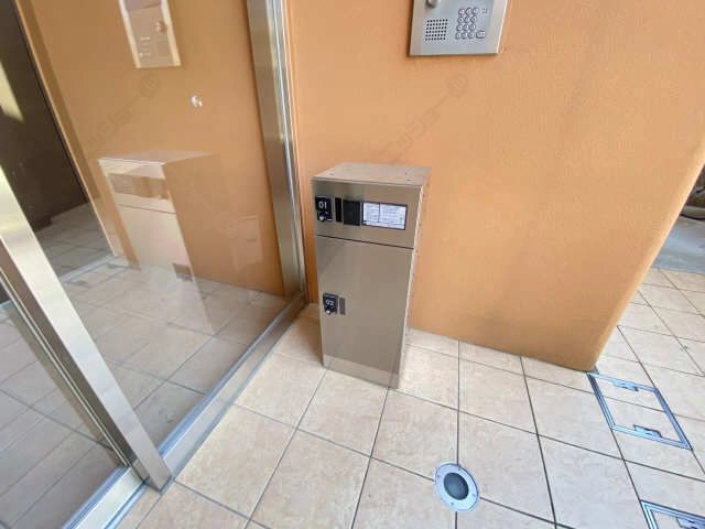 宅配ボックス