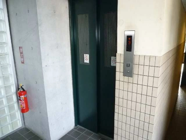 エレベーター