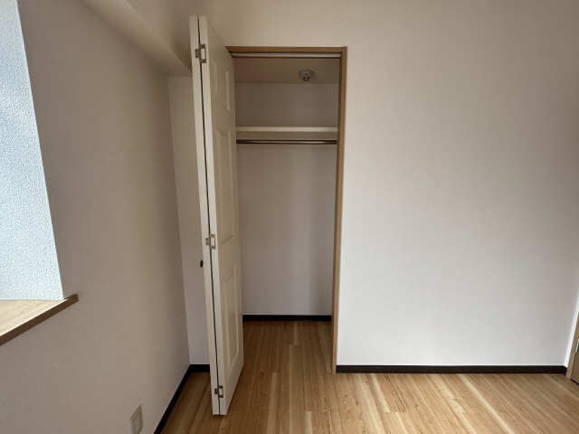 収納（南洋室）