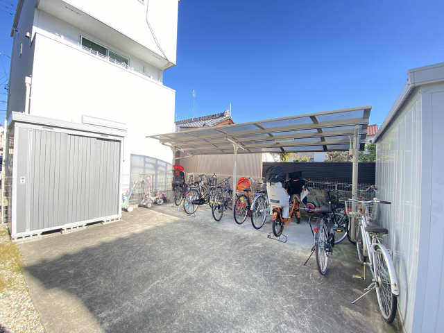 駐輪場2