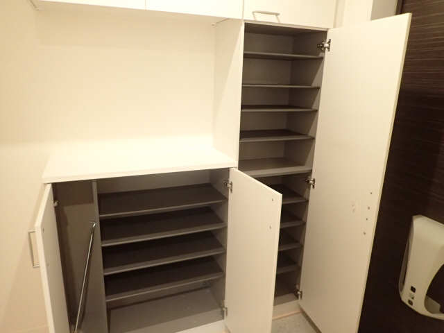 シューズBOX