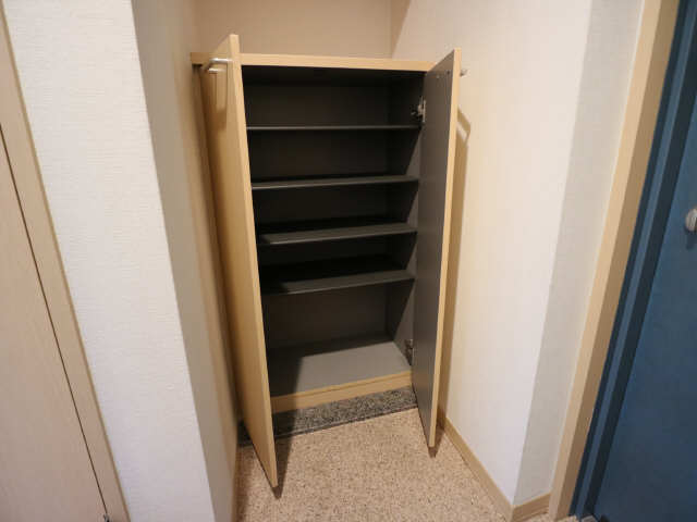 シューズBOX