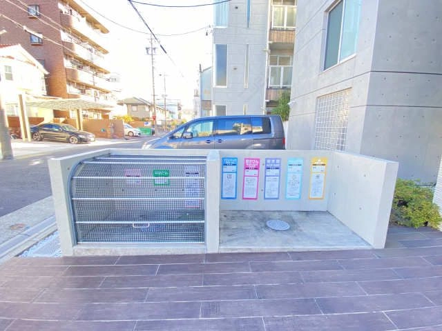 ゴミ置き場