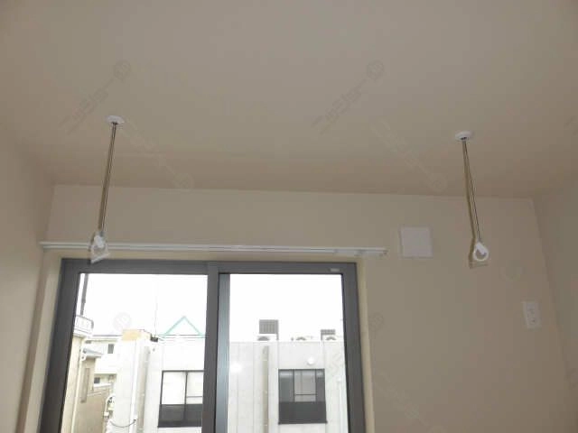 室内物干金具