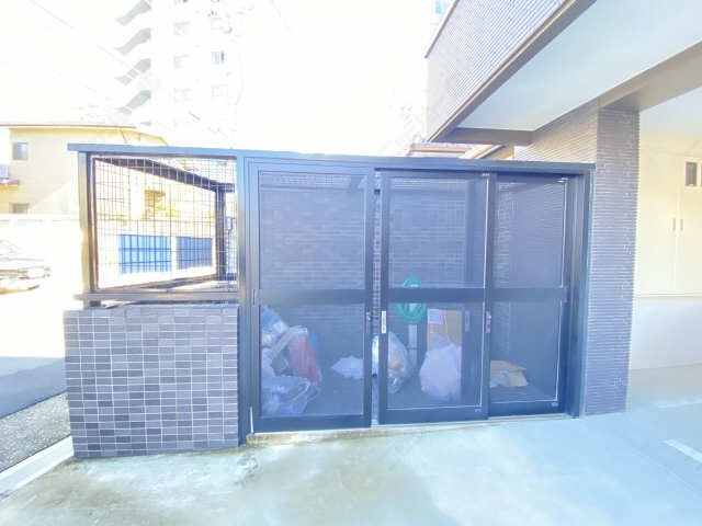 ゴミ置き場