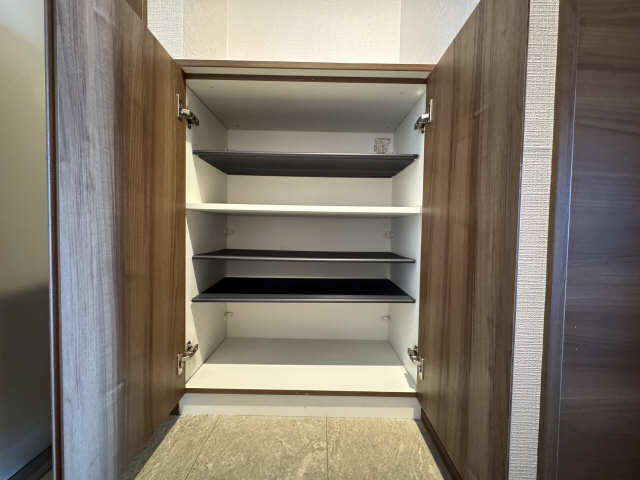 シューズBOX