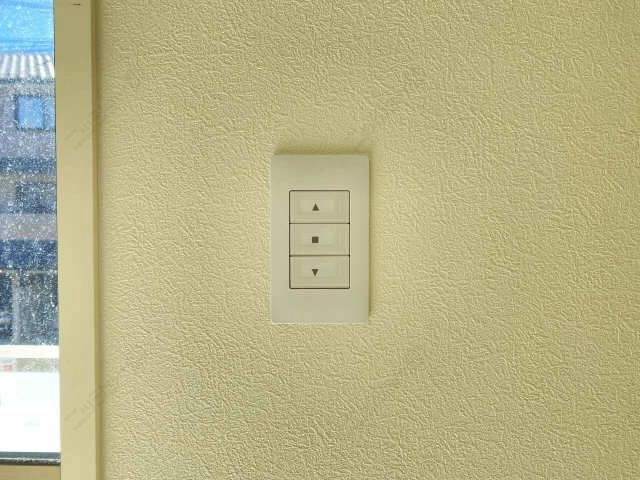 電動シャッタースイッチ