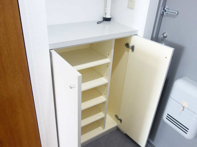 シューズBOX