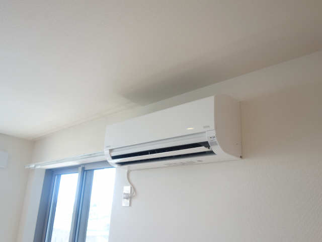 エアコン（リビング）