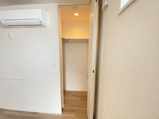 収納（中洋間）