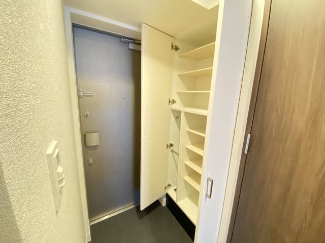 シューズBOX