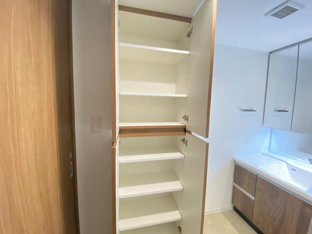 収納（脱衣所）