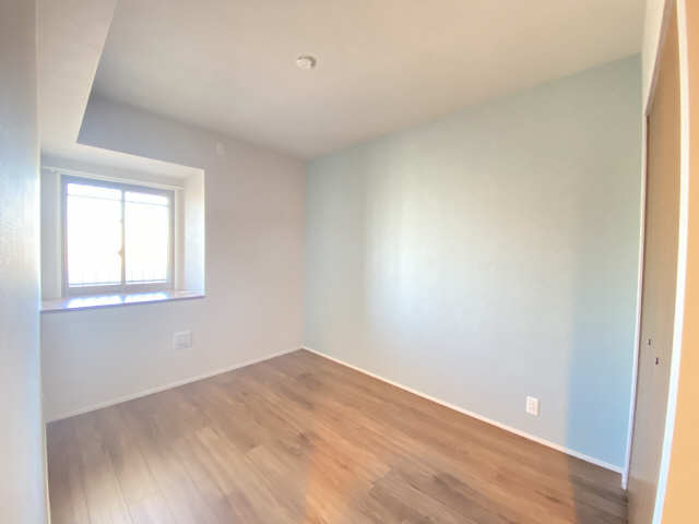 室内（北東洋間）