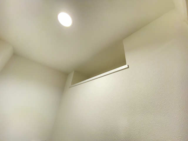 トイレ棚
