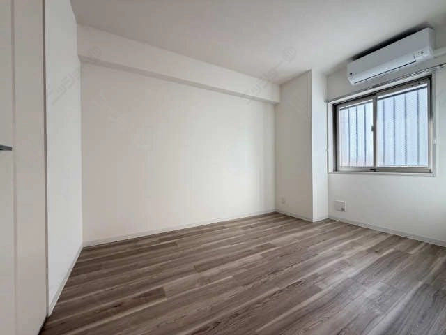 サービスルーム