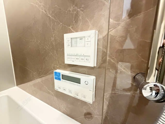 給湯機リモコン