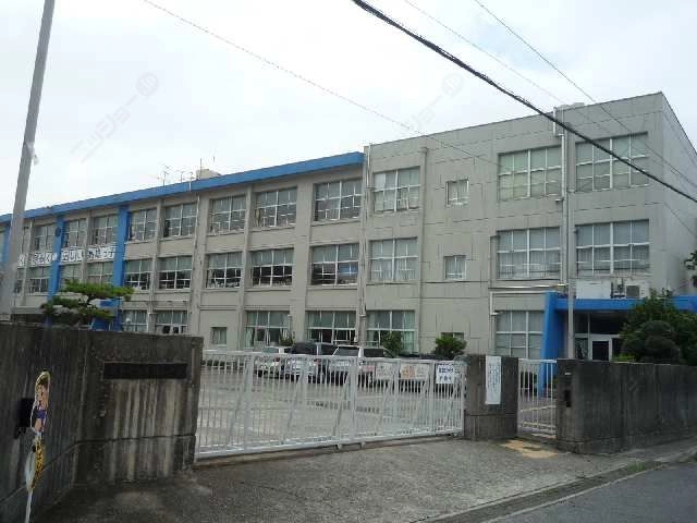 高雄小学校