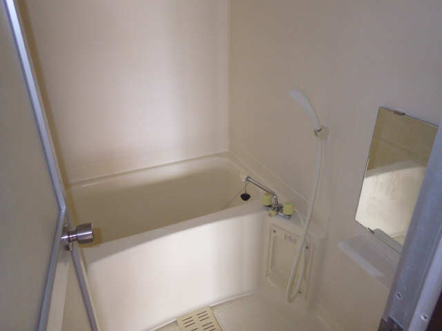 プリ－マ　千代鶴 2階 浴室