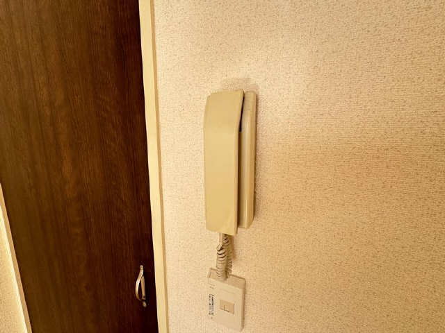 インターホン