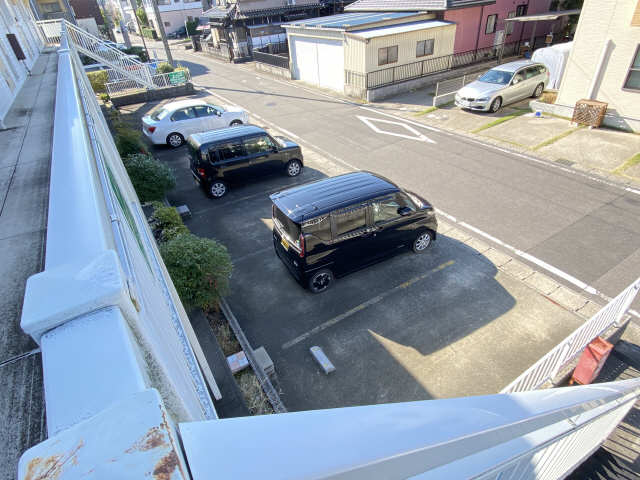 コーポ花水木 2階 駐車場