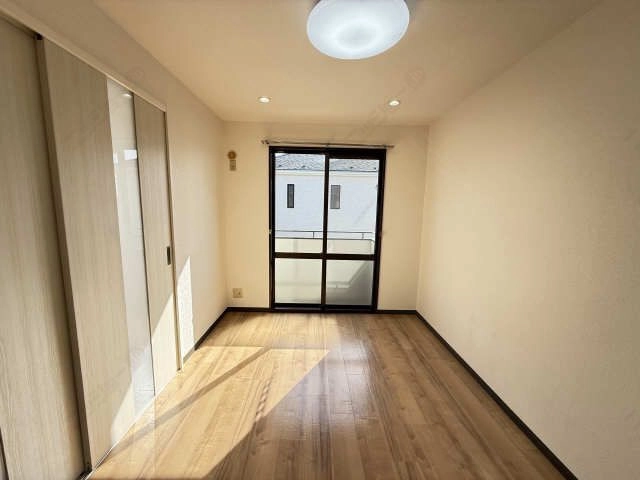 洋室（南洋間）