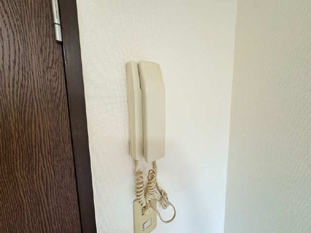 インターホン