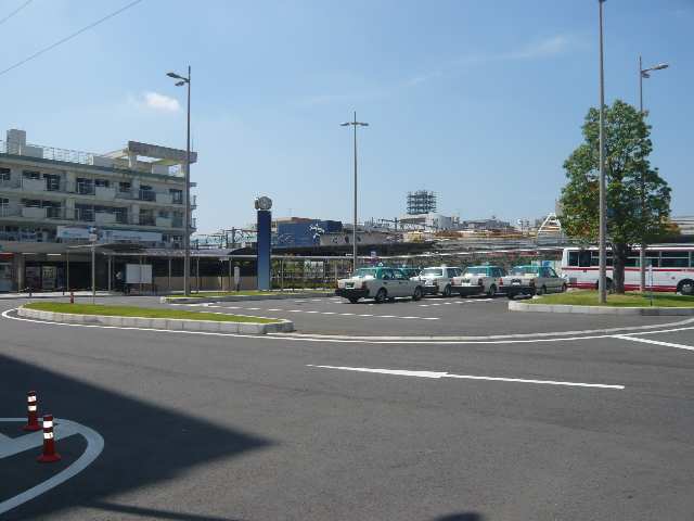 ファミリア岩倉 4階 岩倉駅東口