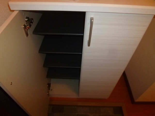 シューズボックス