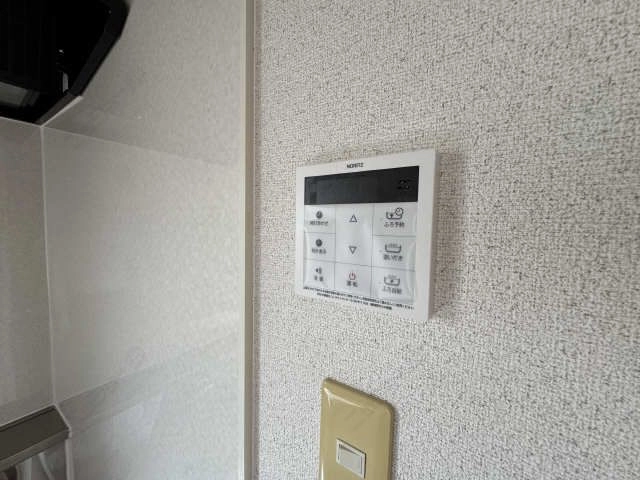 給湯機リモコン