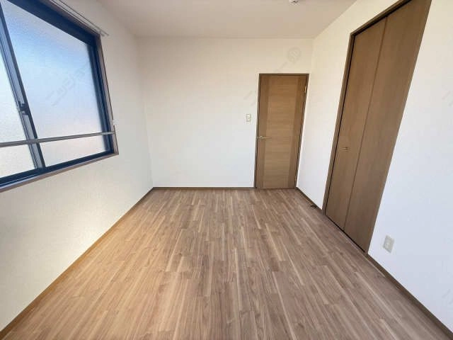 洋室（北洋間）