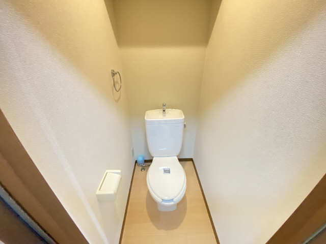 ガーデンサバーム栄Ⅱ 1階 WC