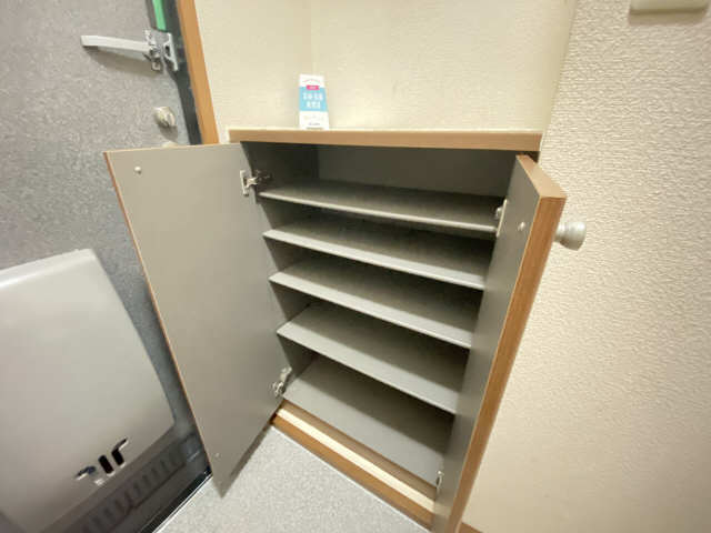シューズBOX