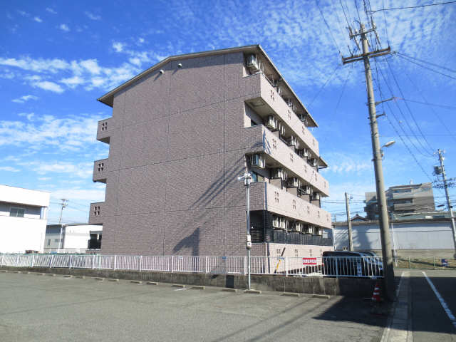 外観（西側）