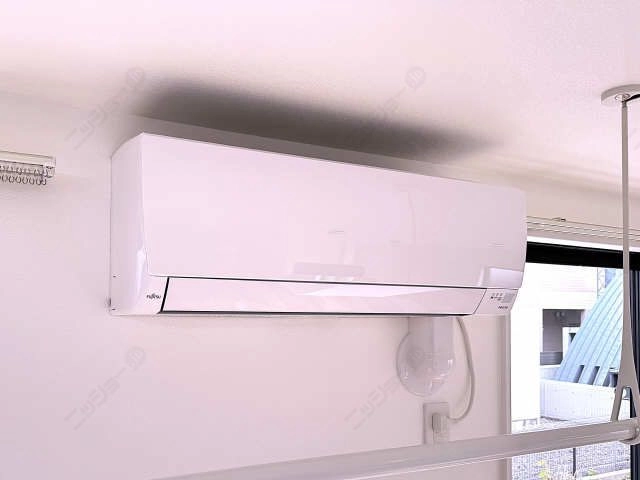 リビング・エアコン