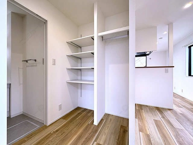 洗面所前ス  ペース