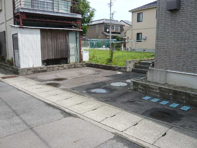 駐車場（北側）