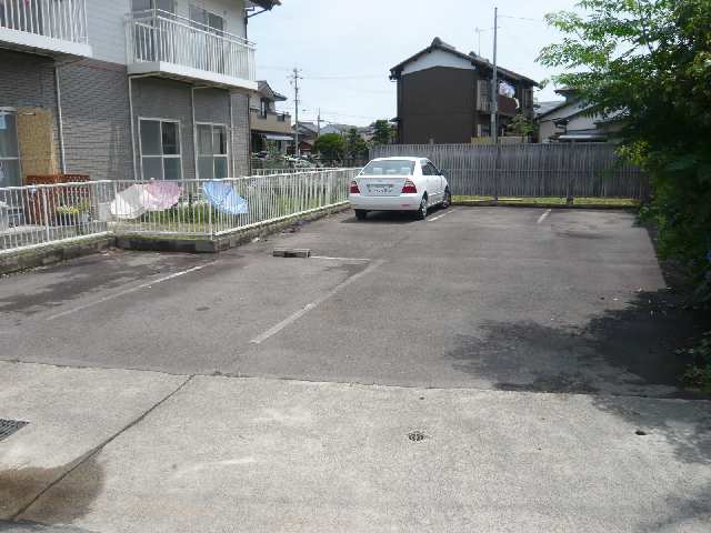 駐車場（南側）