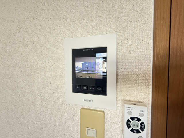 モニター付きインターホン