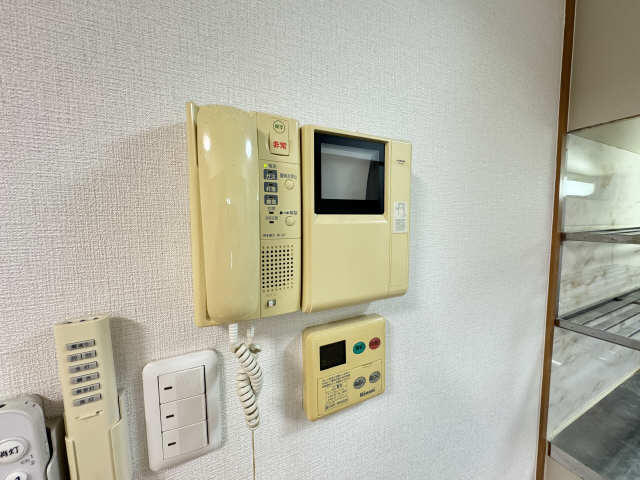 モニター付きインターホン