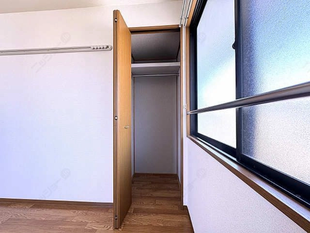 洋室・収納