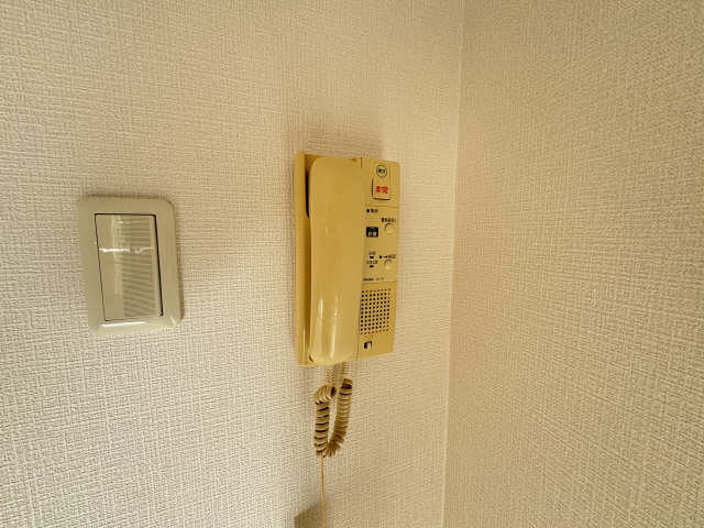 インターホン