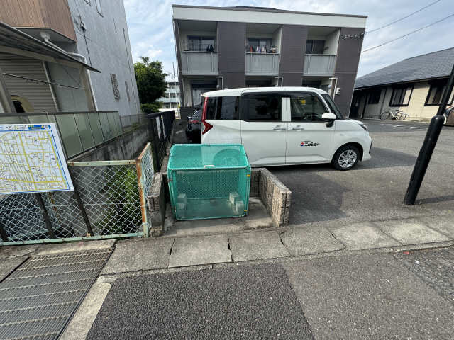 ゴミ置き場