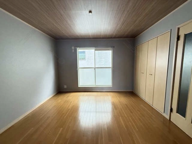 室内（南洋間）