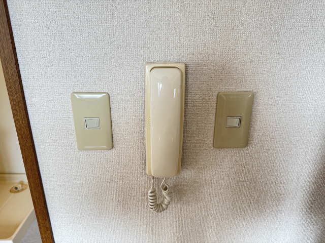 インターホン